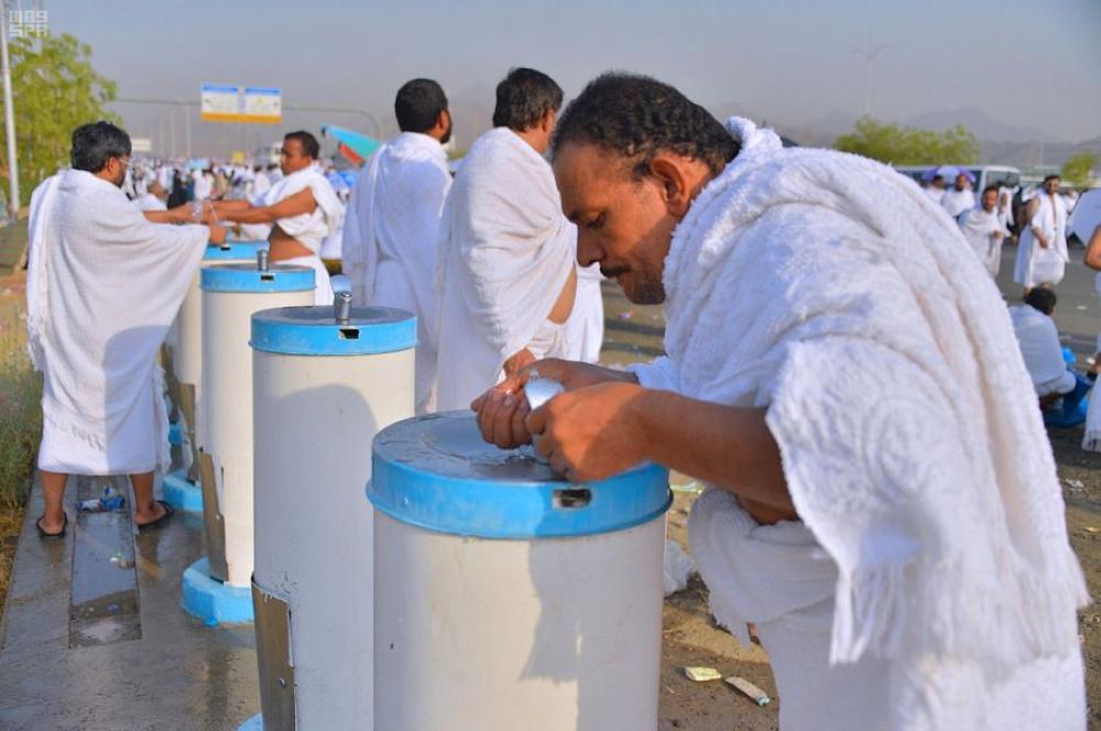 Zamzam quenches spiritual thirst of the pilgrims