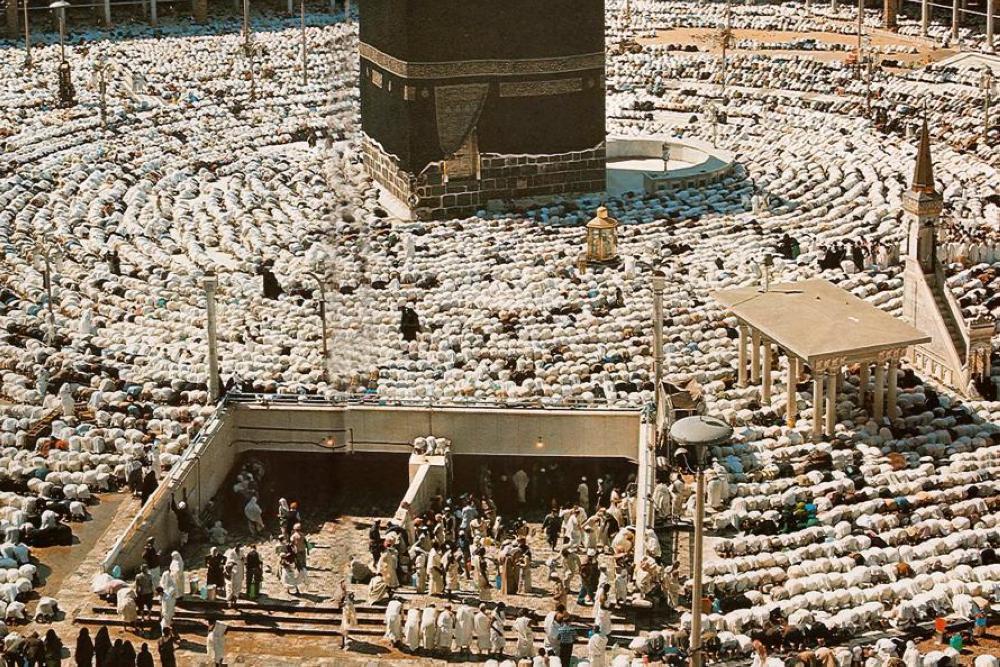 Zamzam quenches spiritual thirst of the pilgrims
