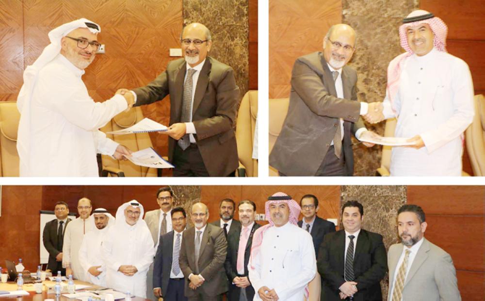 Divyendu Kumar (Managing Director - GAA), Eng. Hazm Jamjoom (COO - Taajeer Group) and Abbas Nahdi (CEO – Taajeer Auto Finance) with a number of high ranking executives from both companies.
