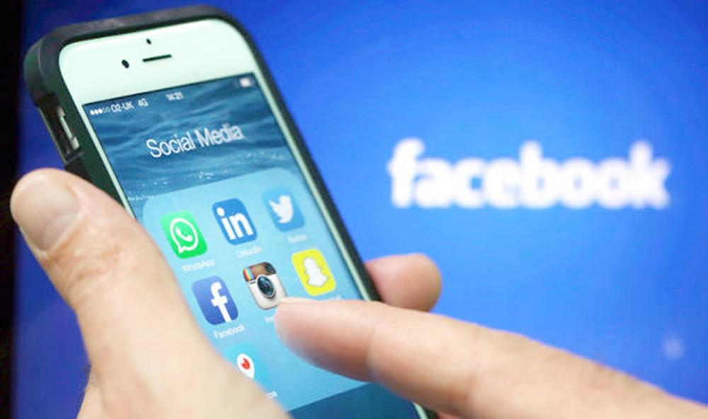 Emirati reveals the impact of social media on local news outlets