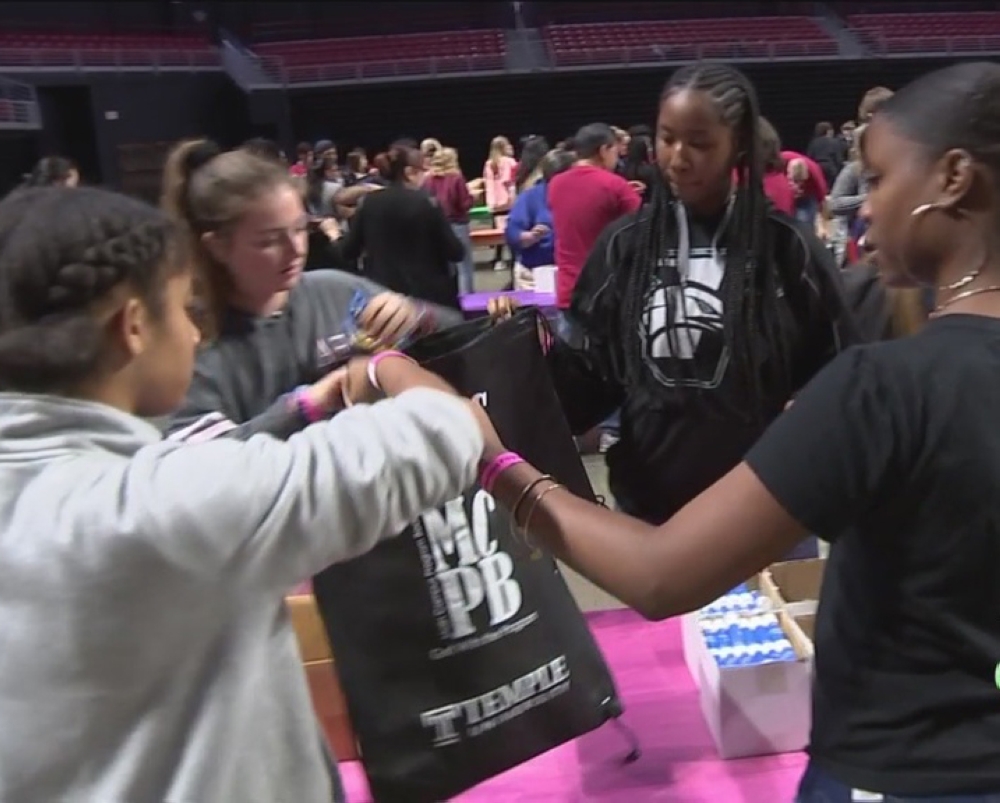 


Temple University students gathered on Monday night and filled the backpacks with school supplies.