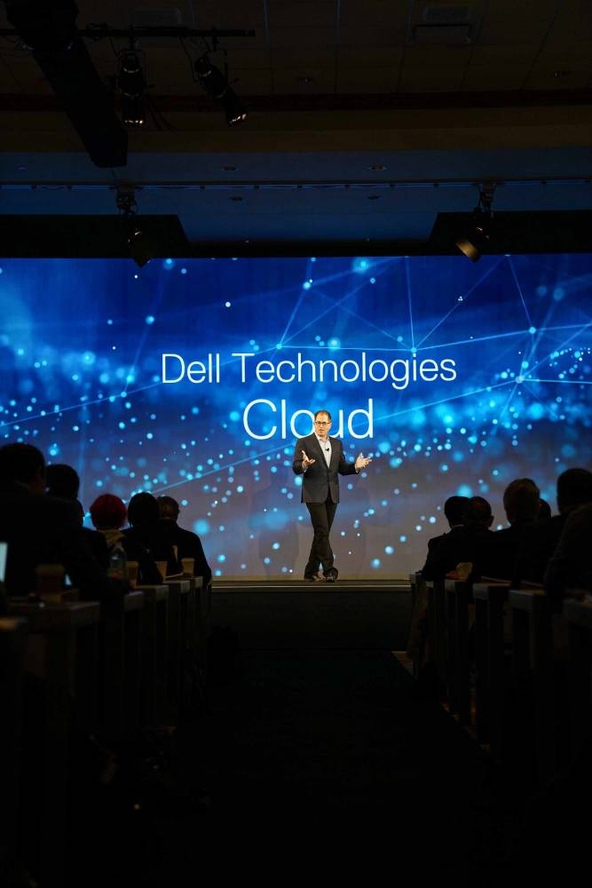 Michael Dell delivers his keynote address