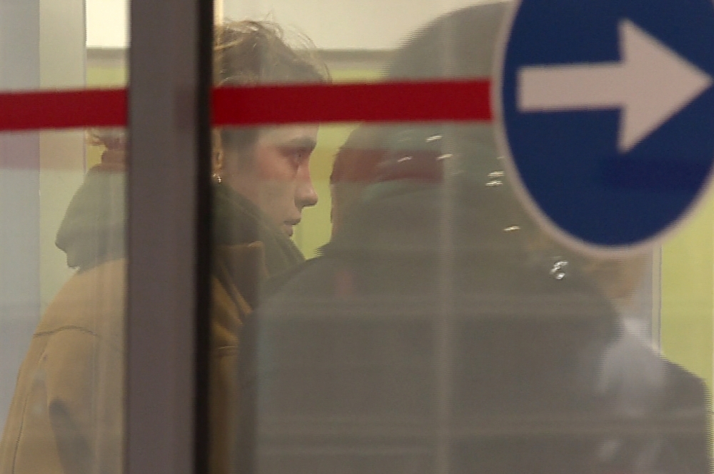 This image grab taken from an AFP video shows French actress Adele Haenel, right, arriving at the Central Office for the Suppression of Violence against Persons (office central pour la repression des violences aux personnes) in Nanterre, on the outskirts of Paris, on Tuesday. — AFP