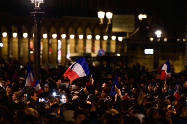 Thousands flocked to the Place de la Concorde to thank France for their efforts in this winter's World Cup.