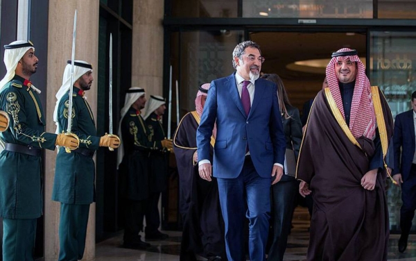 Minister of Interior Prince Abdulaziz Bin Saud Bin Naif met here Monday with the Interior Minister of Albania Bledar Cuçi.