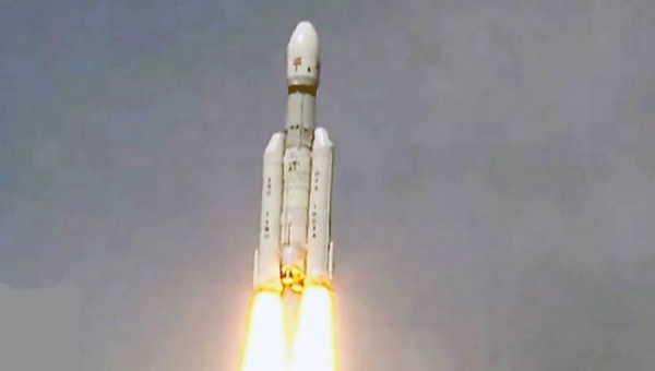 The moment India launched historic Moon mission.