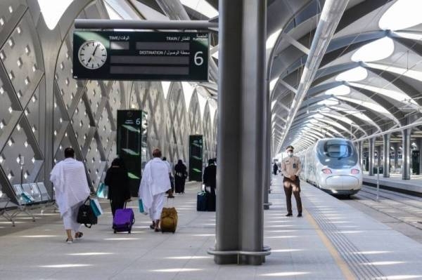 Passengers told to abide by five guidelines when boarding Haramain train