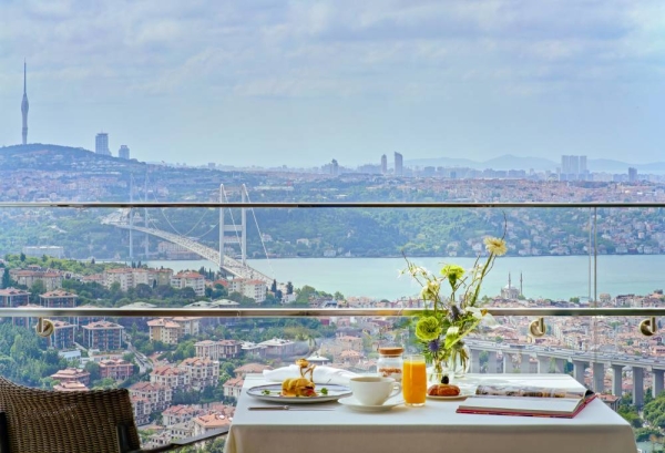 Indulge in timeless luxury: Raffles Istanbul's exclusive stay 4, Pay 3 Suite Offer