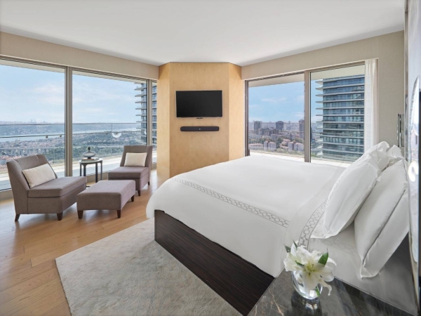 Indulge in timeless luxury: Raffles Istanbul's exclusive stay 4, Pay 3 Suite Offer