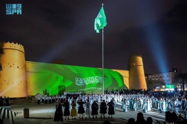 The Saudi national flag has been a symbol of strength, sovereignty, and national unity since the foundation of the first Saudi state in 1727. For nearly three centuries, the flag has been a testimony of the unification campaigns that the Saudi state has undergone.
