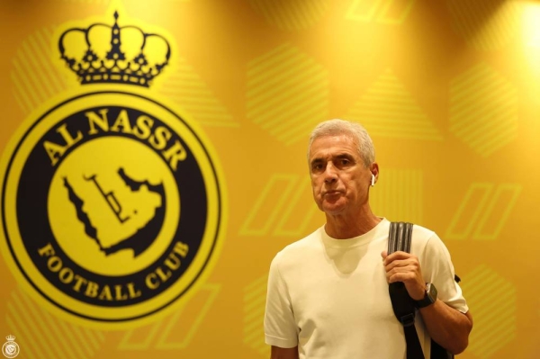 Al Nassr head coach Portuguese Luis Castro.
