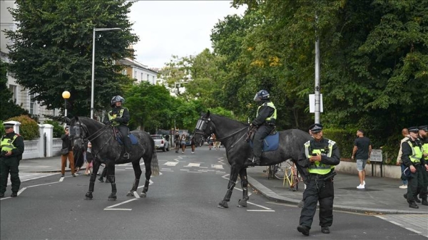 Three stabbed, 90 arrested at London's Notting Hill Carnival; woman in critical condition