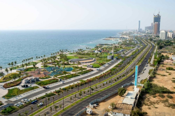 Jeddah Municipality reaffirmed its dedication to adhering to environmental, health, and security standards while curbing the negative impacts of illegal scrap activities.