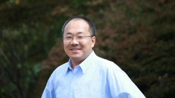 Dong Yuyu is among a shrinking group of Chinese intellectuals active in international liberal circles