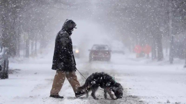 Snow blankets parts of US as cold snap takes hold