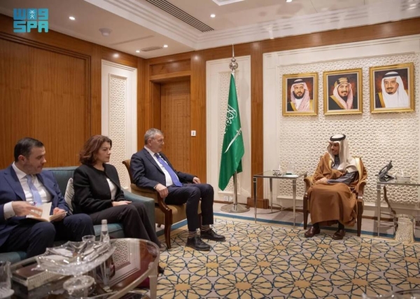 Minister of Foreign Affairs Prince Faisal bin Farhan holds talks with UNRWA Commissioner General Philippe Lazzarini in Riyadh on Wednesday.