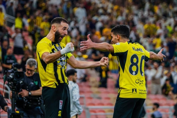 Al Ittihad defeats Al Shabab 2-1 to stay in title race with Al Hilal