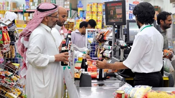 The ministry proposals stipulate that it is obligatory to display energy drinks in refrigerators or shelves designated for them, and they shall be separated from other drinks and food products.