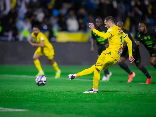 Greek playmaker Kostas Fortounis stepped up to convert from the spot in the sixth minute of added time, securing a valuable point for Al-Khaleej.