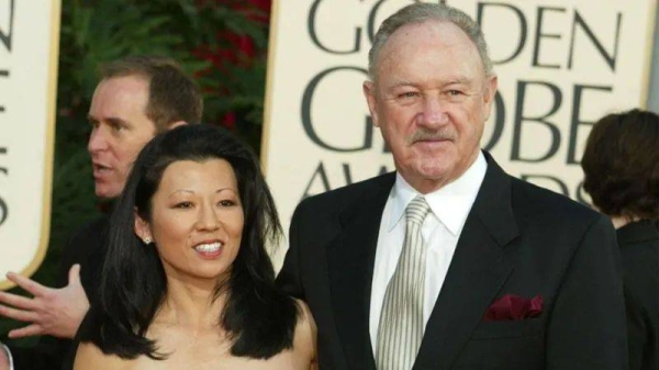 Gene Hackman with wife Betsy Arakawa at the 2003 Golden Globes