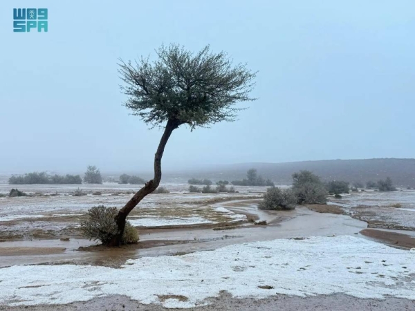 The Civil Defense called on the public to stay informed about the latest weather updates through official channels and social media platforms.

