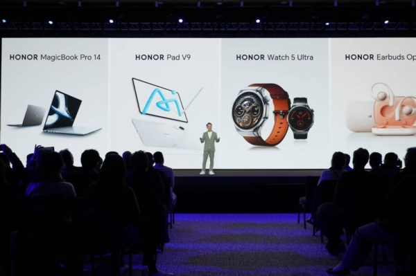 HONOR unveils New Corporate Strategy to Transition to an AI Device Ecosystem Company