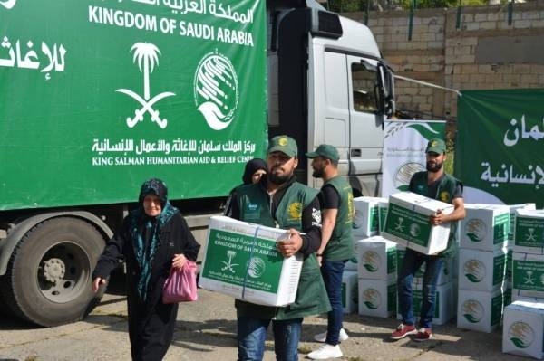 Saudi Minister of Foreign Affairs Prince Faisal bin Farhan and UN official Sigrid Kaag discuss over phone the prospect of ensuring the full and safe delivery of urgent humanitarian aid to the Gaza Strip.
