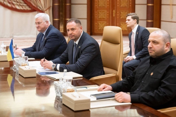 Ukrainian Foreign Minister Andrii Sybiha, left, Ukrainian Head of Presidential Office Andriy Yermak, center, and Ukrainian Minister of Defence Rustem Umerovto, right, hold a meeting with US officials in Jeddah on Tuesday.