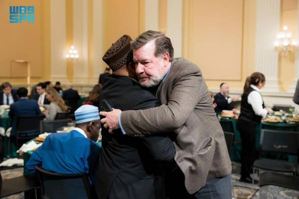 Several members of the American Congress, Islamic figures and followers of other religions attended an iftar party organized by the Muslim World League at the US Congress in Washington.
