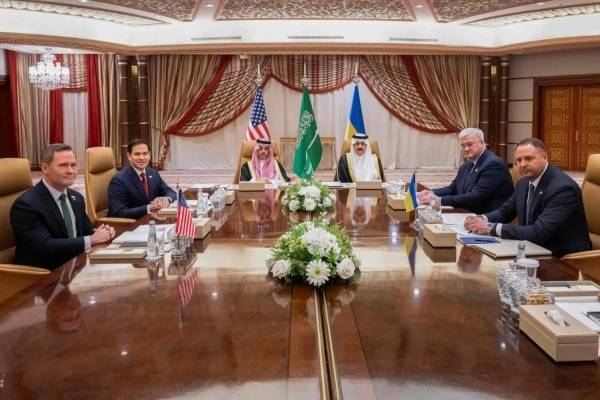 U.S Secretary of State Marco Rubio, U.S National Security Advisor Mike Waltz, Ukrainian Foreign Minister Andrii Sybiha and Ukrainian Head of Presidential Office Andriy Yermak during their meeting in the presence of Saudi Foreign Minister Faisal bin Farhan and National Security Advisor Mosaad Al-Aiban, in Jeddah on March 11 (File photo).