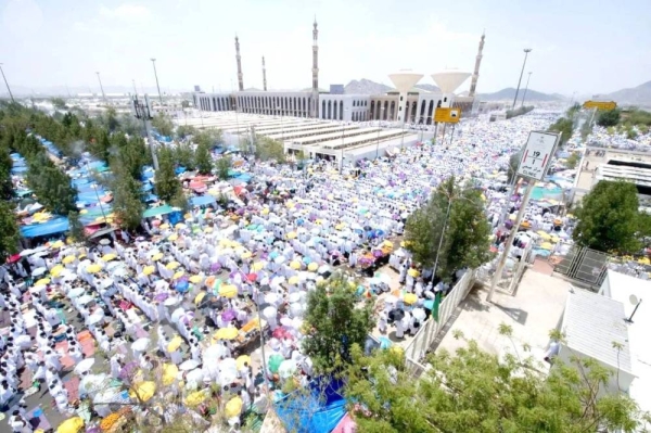 The Ministry of Hajj and Umrah confirmed that the meningitis vaccination is mandatory for those citizens and expatriates in Saudi Arabia, who wish to perform Hajj this year.
