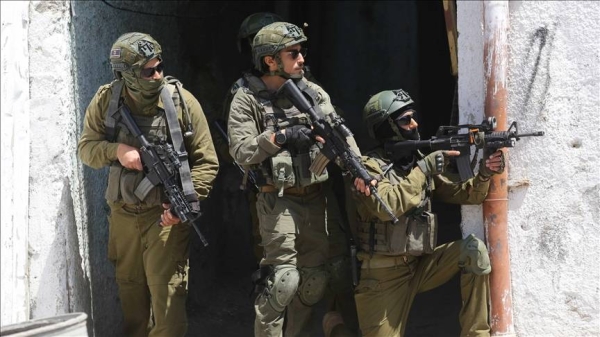 Israel calls up tens of thousands of reservists as Gaza offensive escalates