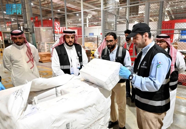 Demonstrating the focus on pilgrims’ welfare, the Saudi Food and Drug Authority leadership conducted on-site meetings with inspection teams in both Madinah and Jeddah.