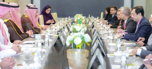 Minister of Industry and Mineral Resources Bandar Alkhorayef and Malaysian Minister of Investment, Trade, and Industry Tengku Datuk hold talks in Riyadh on Monday.