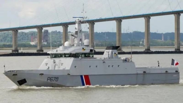 France seizes UK fishing vessel over alleged illegal activity in Channel waters