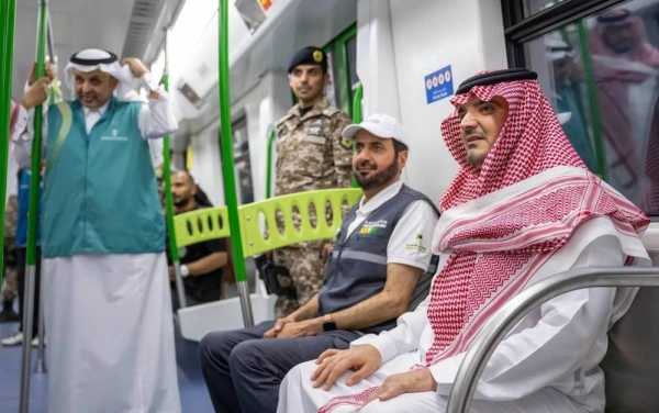 Interior and Hajj ministers ride one of the Mashaer Train trips. (SPA)