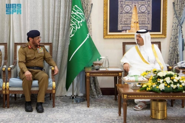 Deputy Emir of Makkah Prince Saud bin Mishaal meets Civil Defense Director General Maj. Gen. Hammoud Al-Faraj in Mina.
