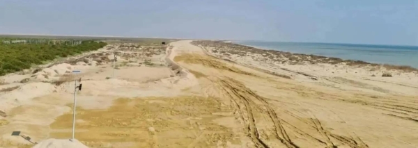 Saudi Geological Survey spokesperson Tariq Aba Al-Khail confirmed that the earthquake is considered minor and poses no threat to the Saudi border.

