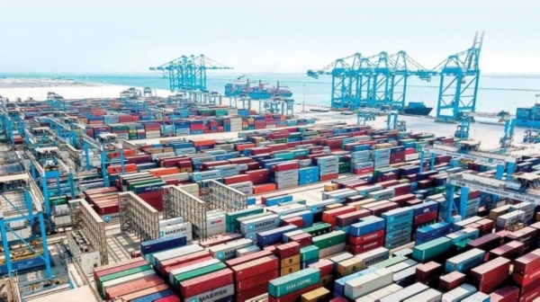 The trade surplus declined sharply by 61.7 percent, dropping to SR14.2 billion in April 2025 compared to April 2024, according to the report of the General Authority for Statistics.
