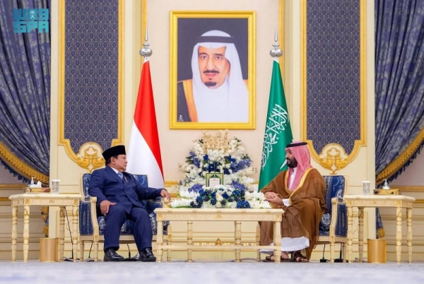 Saudi Crown Prince and Prime Minister Mohammed bin Salman holds talks with Indonesian President Prabowo Subianto at Al-Salam Palace in Jeddah on Wednesday.
