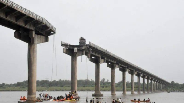 Locals rushed to help rescue people from the river