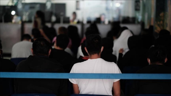 U.S. judge blocks immigration arrests in Los Angeles over racial profiling claims