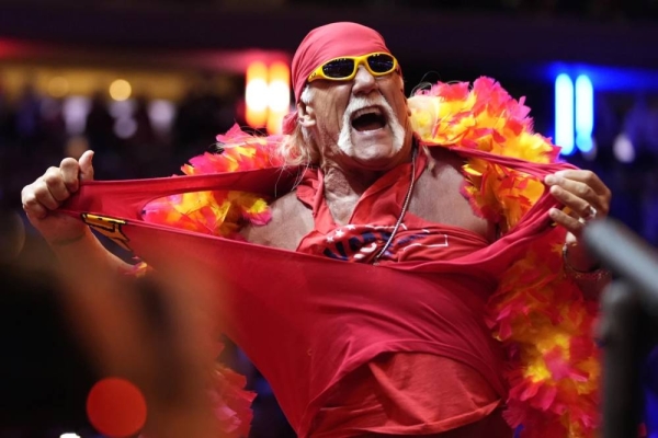 Wrestling legend Hulk Hogan dies at 71 in Florida