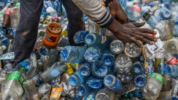 Informal waste workers are at risk of burns, cancer and stillbirths according to the Lancet