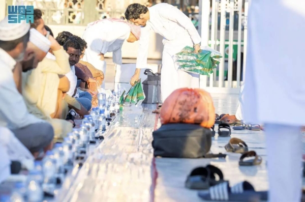 Promotional activities banned during Ramadan iftar meals at Two Holy Mosques