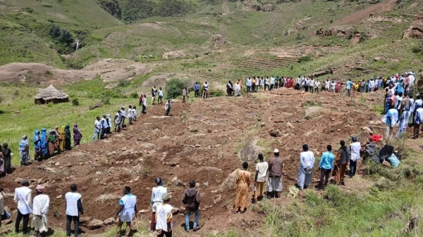 Sudanese villagers dig by hand to recover landslide victims, aid group says