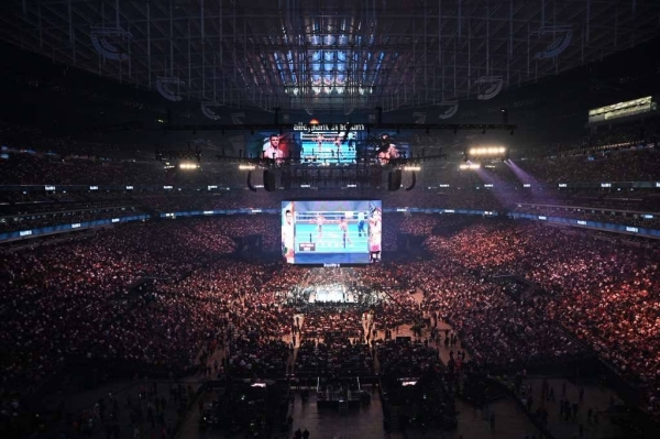 Crawford stuns Canelo in Las Vegas