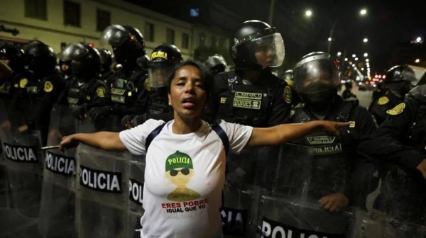 Police surrounded the Congress building