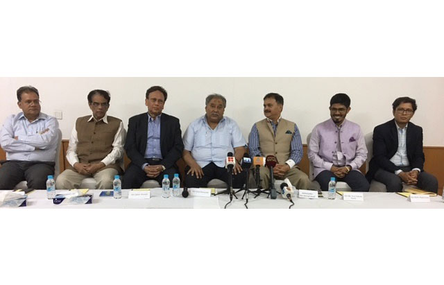 Afzal Amanullah, convener of the High Power Committee to Review India’s Haj Policy, center, addressing a press conference in Jeddah on Tuesday. From left: J. Alam, S.S Parkar, Qaiser Shamim, Ahmad Javed, Mohammed Noor Rahman Sheikh and Mohammed Shahid Alam. SG photo